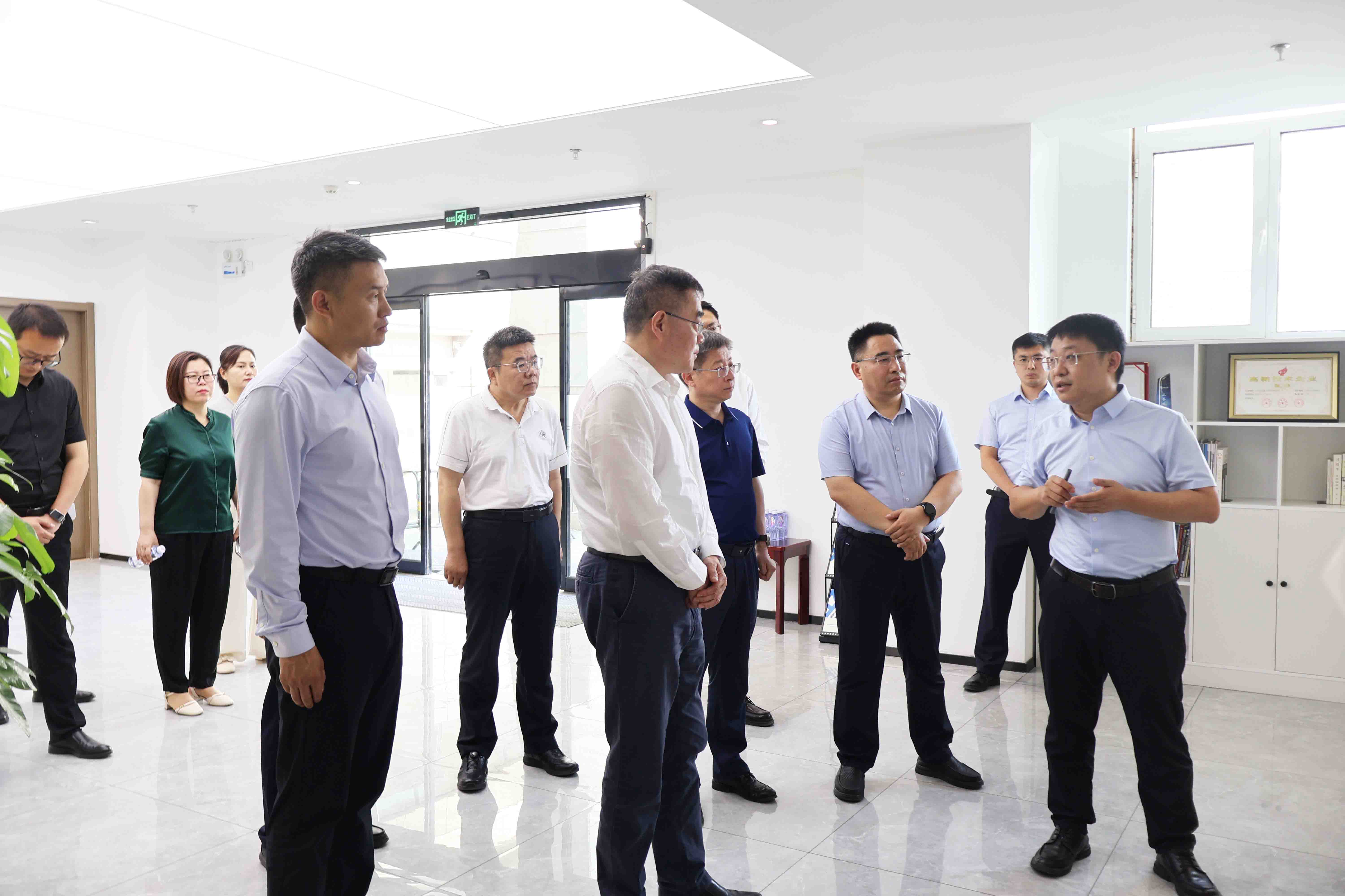 IMG_6094(修)(压缩) IMG_6094(修)(压缩)